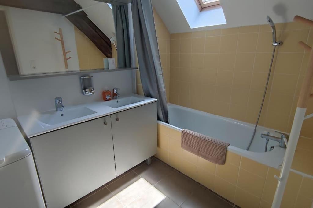 Superbe Duplex « Le Grevy » Leilighet Dole Eksteriør bilde